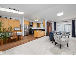 4717 25 Av NW, Edmonton, Alberta T6L 6J2 (30157014)