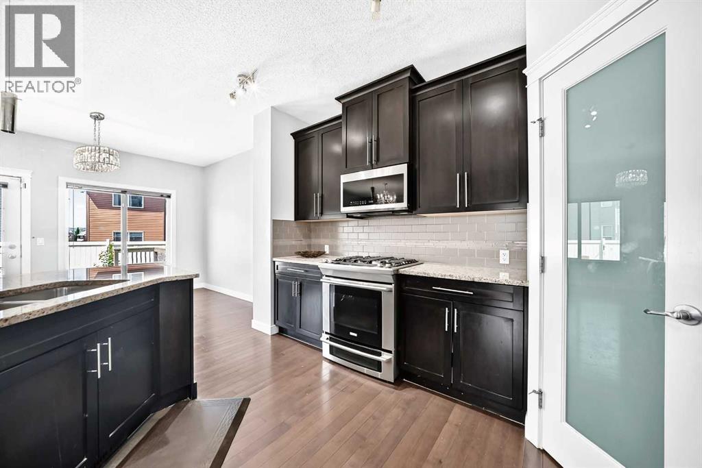 325 Evanspark Gardens Nw, Calgary, Alberta  T3P 0G6 - Photo 9 - A2326636