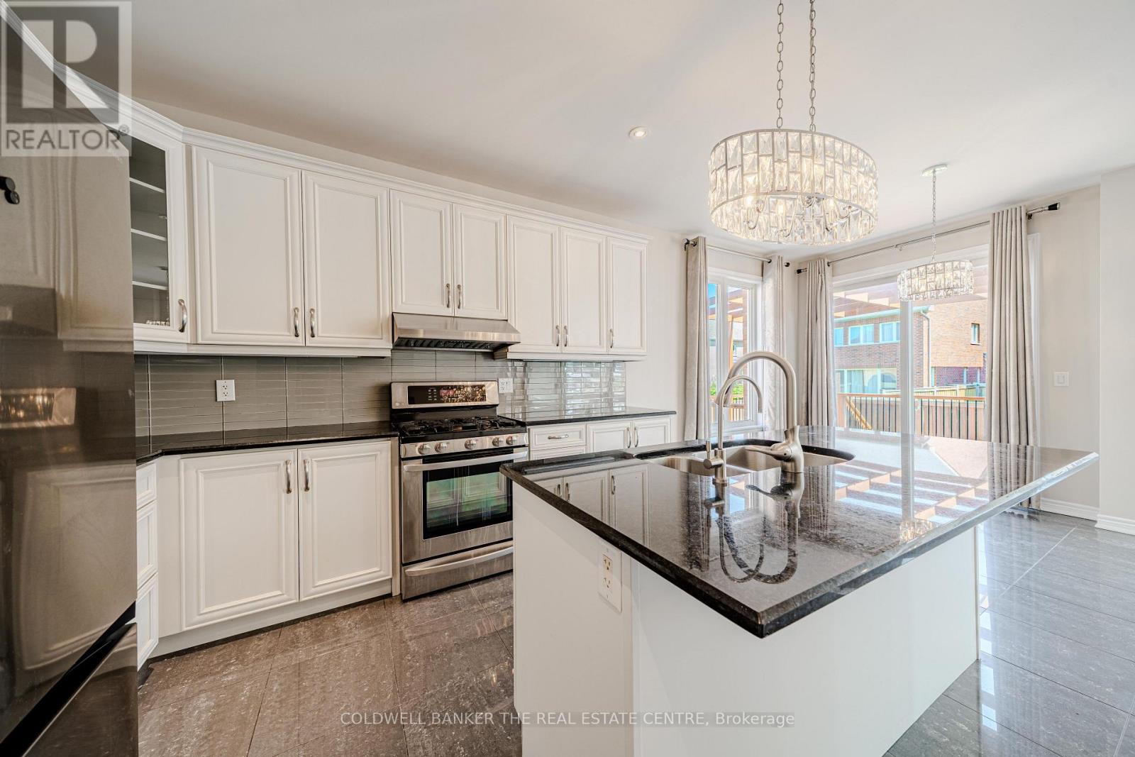 15 Military Court, Richmond Hill, Ontario L4E 0M3 - Photo 26 - N13679628
