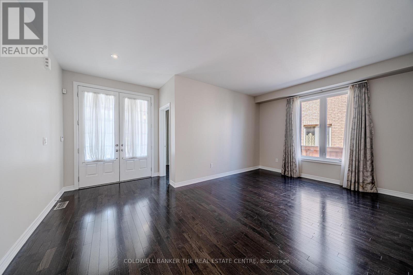 15 Military Court, Richmond Hill, Ontario L4E 0M3 - Photo 4 - N13679628