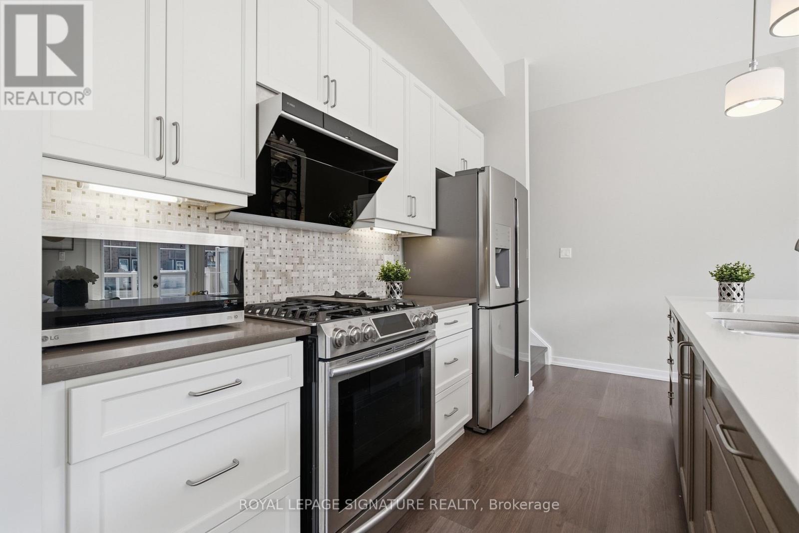 306 John Davis Gate, Whitchurch-Stouffville, Ontario L4A 1X1 - Photo 15 - N13679638