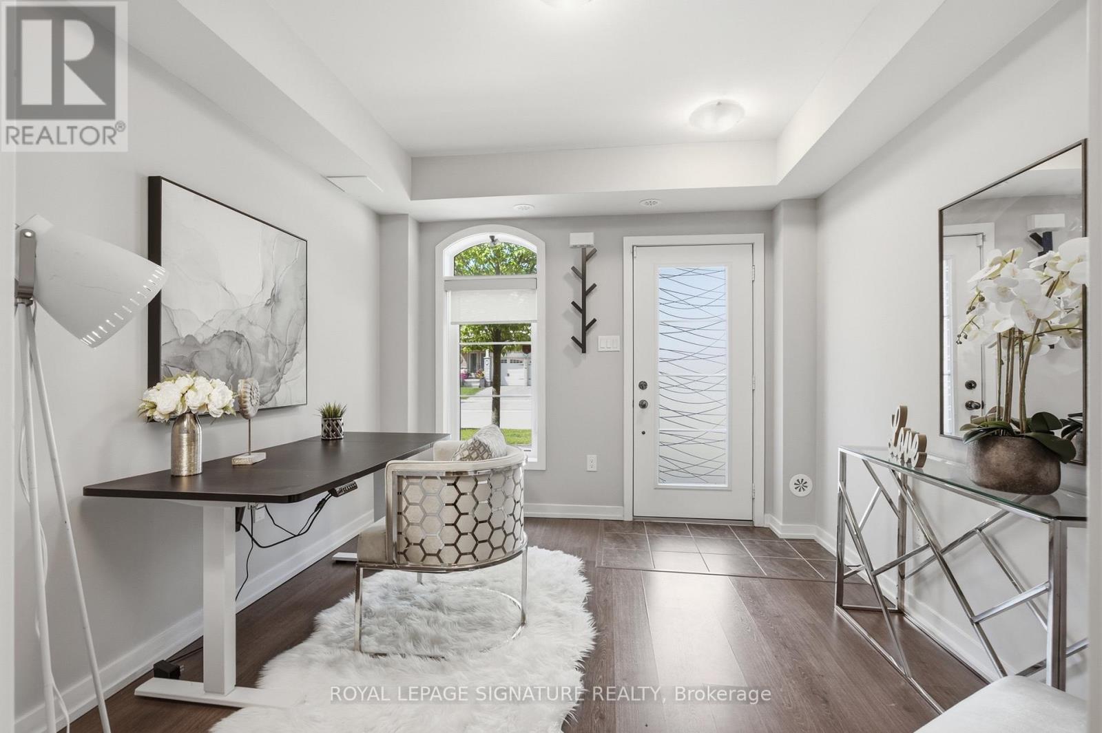 306 John Davis Gate, Whitchurch-Stouffville, Ontario L4A 1X1 - Photo 4 - N13679638