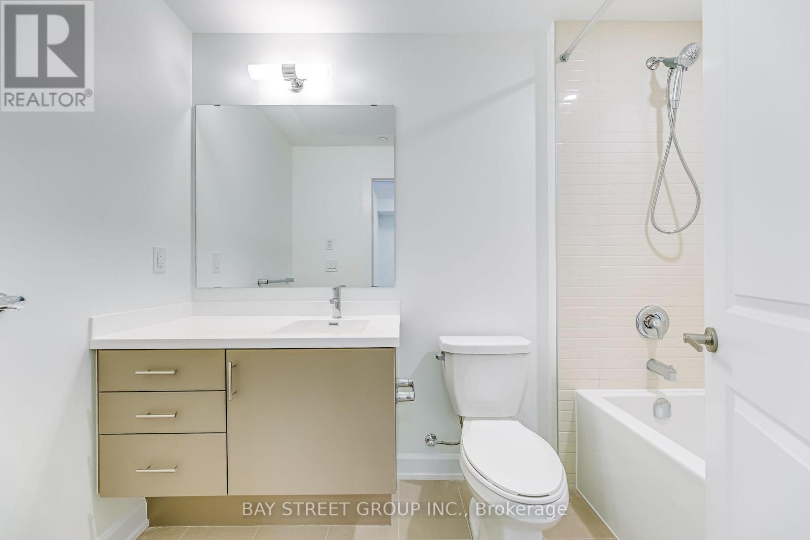 520 - 3200 William Coltson Avenue, Oakville, Ontario  L6H 7C2 - Photo 12 - W13679642