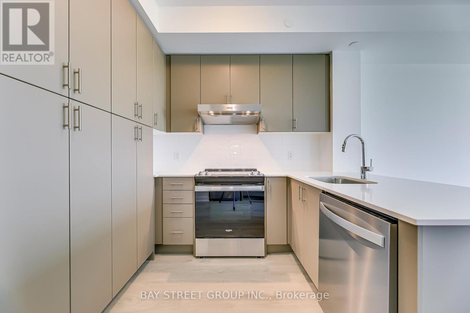 520 - 3200 William Coltson Avenue, Oakville, Ontario  L6H 7C2 - Photo 17 - W13679642
