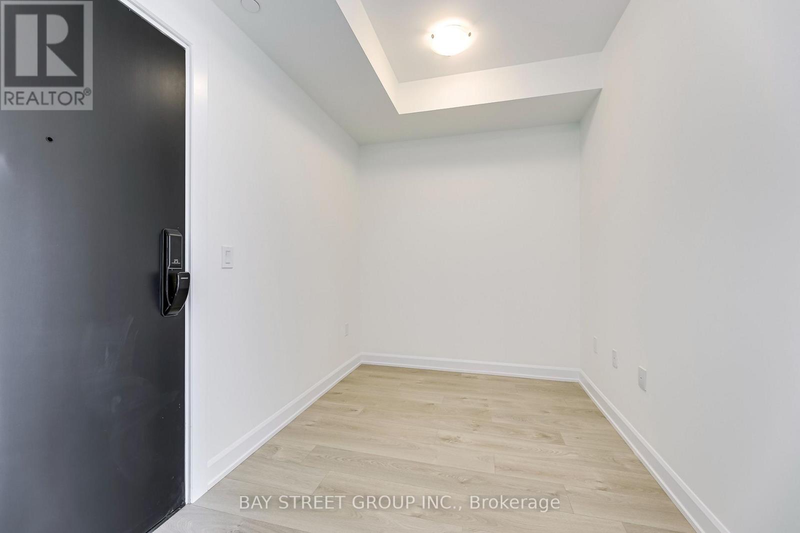 520 - 3200 William Coltson Avenue, Oakville, Ontario  L6H 7C2 - Photo 9 - W13679642