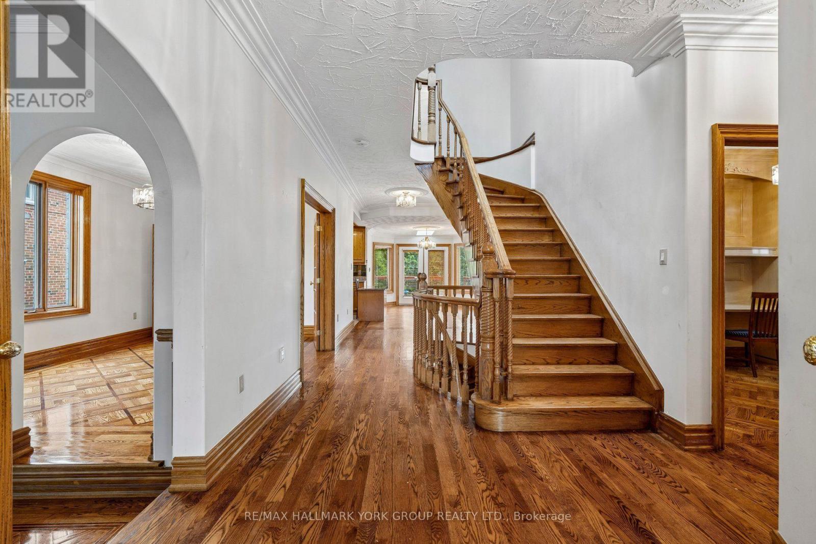 M/f&2/f - 185 Goulding Avenue, Toronto, Ontario  M2R 2P3 - Photo 5 - C13674094