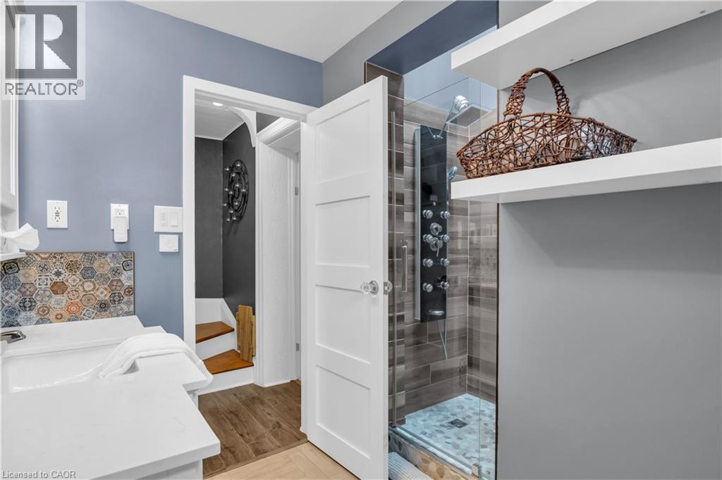 296 Weber Street E, Kitchener, Ontario  N2H 1G2 - Photo 21 - 40856088