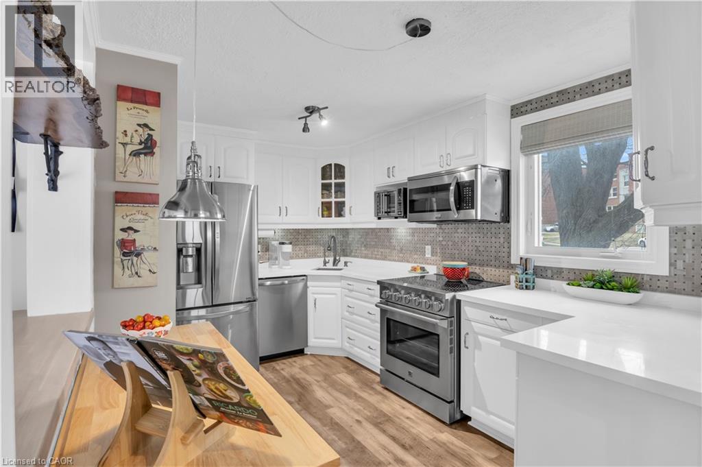 296 Weber Street E, Kitchener, Ontario  N2H 1G2 - Photo 5 - 40856088