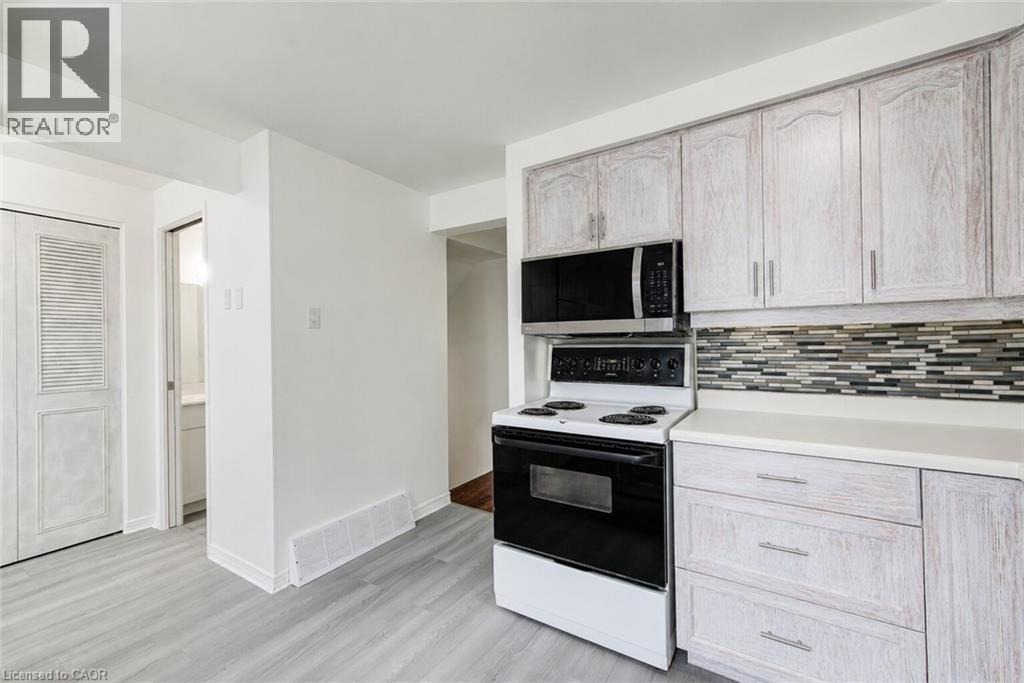 285 Sandowne Drive Unit# 15, Waterloo, Ontario  N2K 2C1 - Photo 6 - 40851425