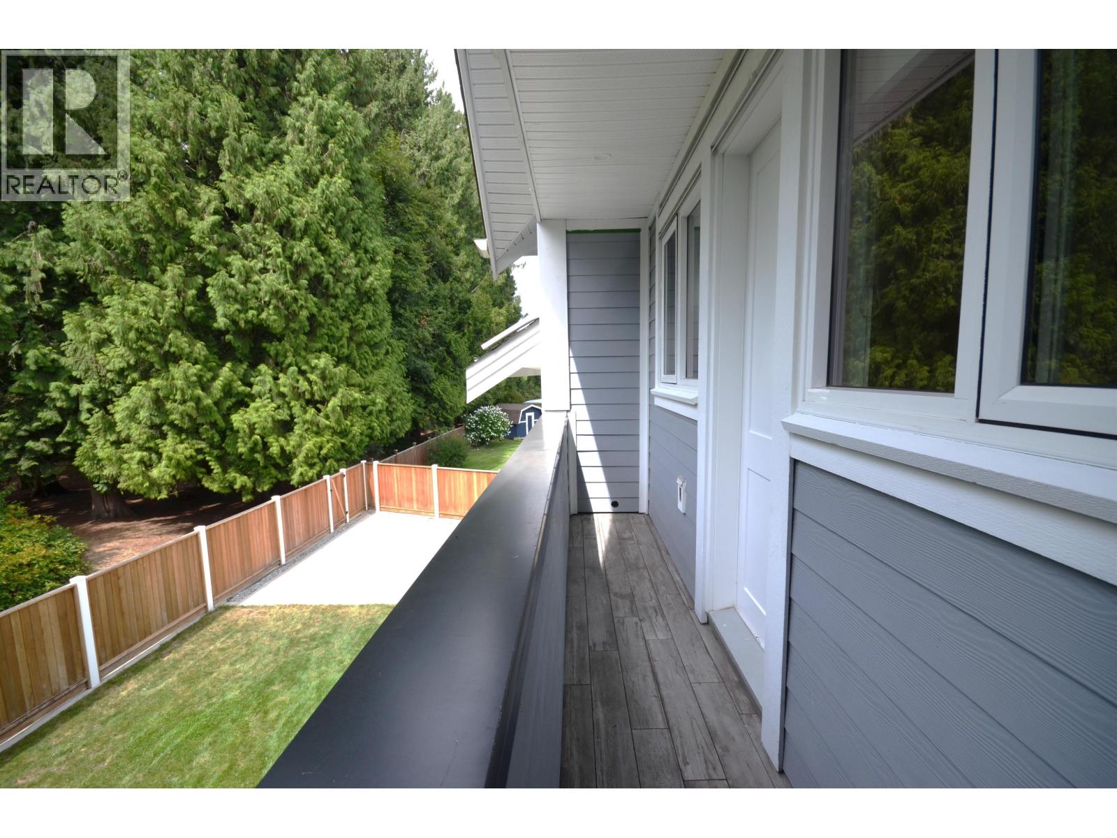 12409 193b Street, Pitt Meadows, British Columbia  V3Y 1A5 - Photo 3 - R3155371