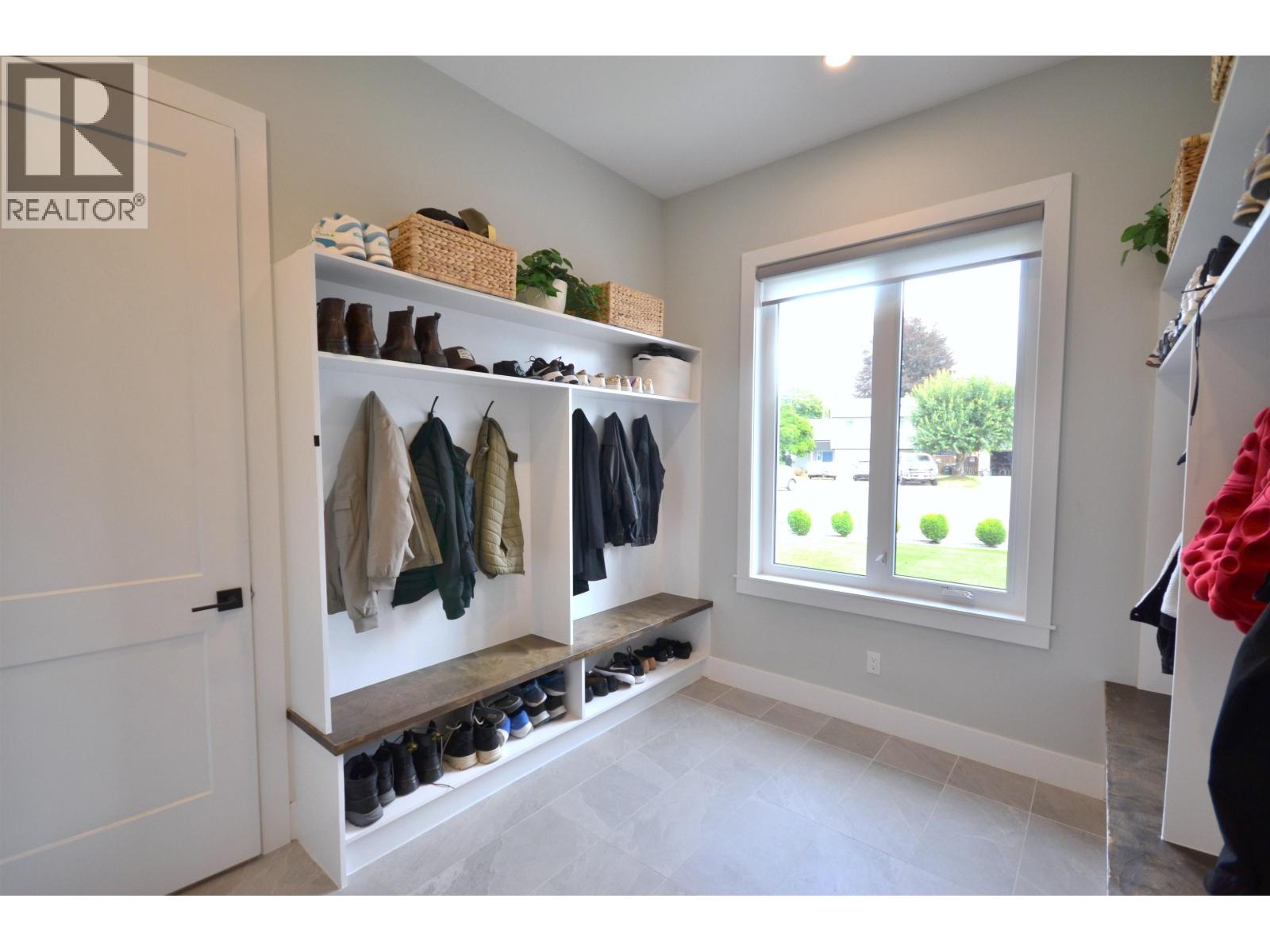 12409 193b Street, Pitt Meadows, British Columbia  V3Y 1A5 - Photo 10 - R3155371