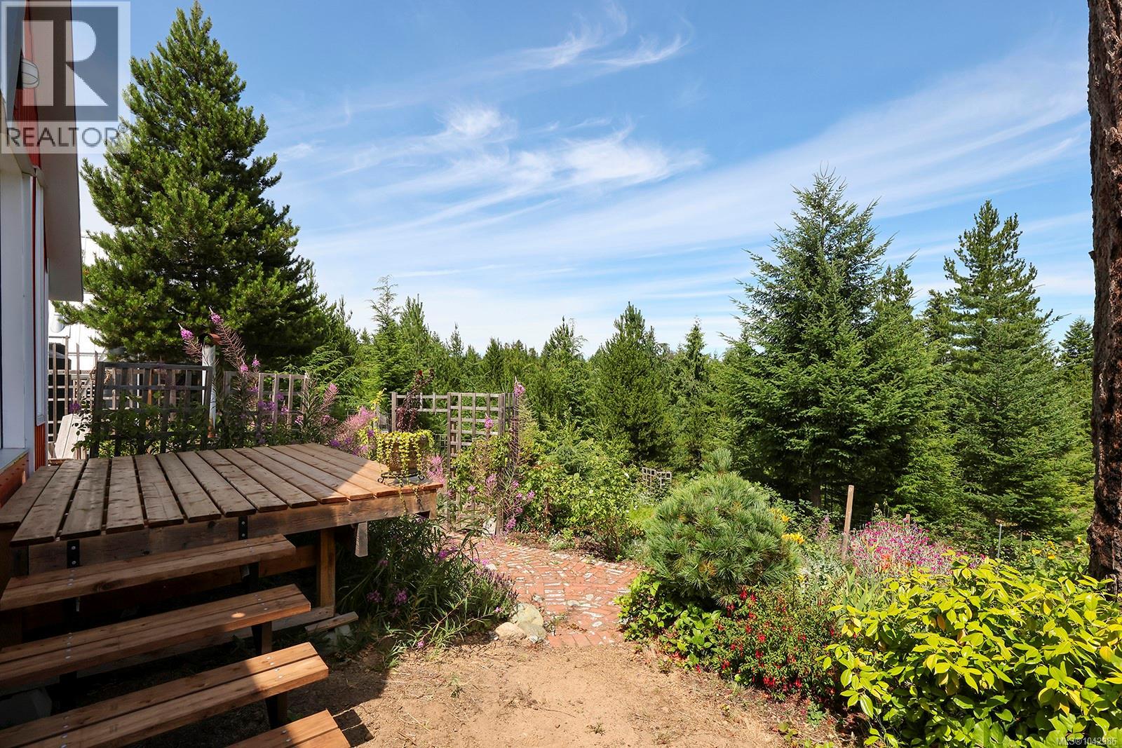 4150 Pinecrest Rd, Denman Island, British Columbia  V0R 1T0 - Photo 20 - 1042986