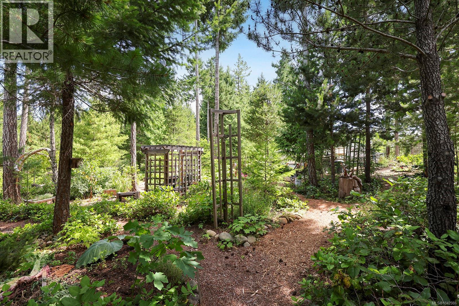 4150 Pinecrest Rd, Denman Island, British Columbia  V0R 1T0 - Photo 49 - 1042986