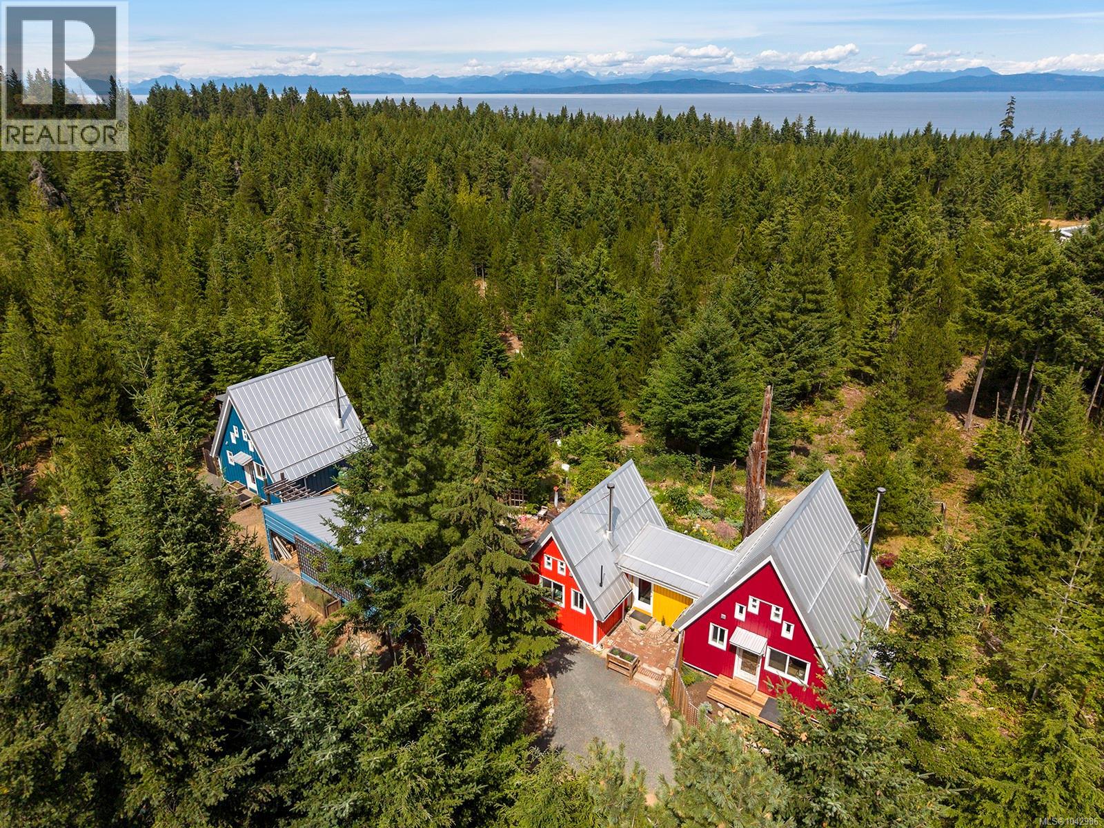 4150 Pinecrest Rd, Denman Island, British Columbia  V0R 1T0 - Photo 14 - 1042986