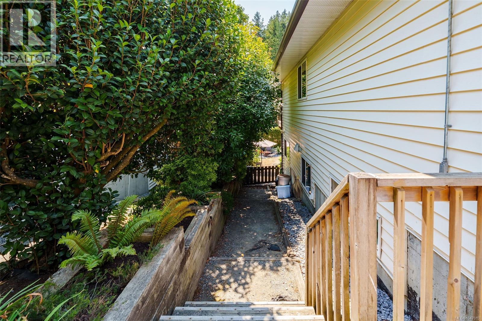 4105 Ross Rd, Nanaimo, British Columbia  V9T 4M9 - Photo 15 - 1047013