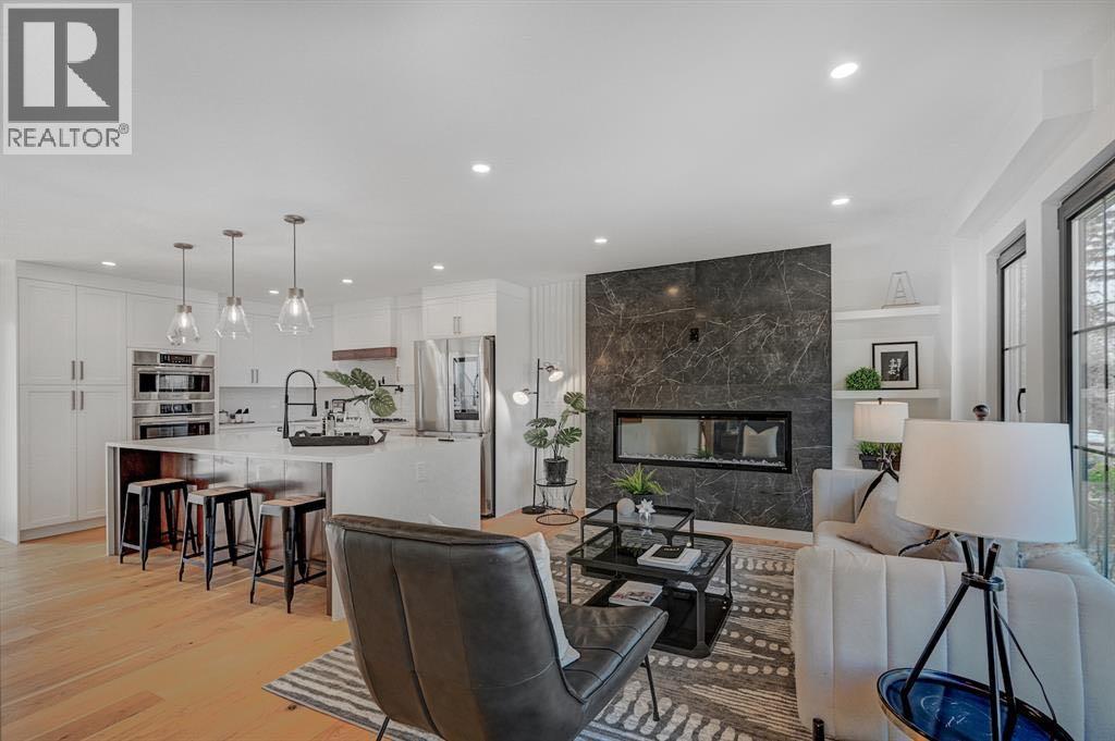 2543 Chicoutimi Drive NW, calgary, Alberta