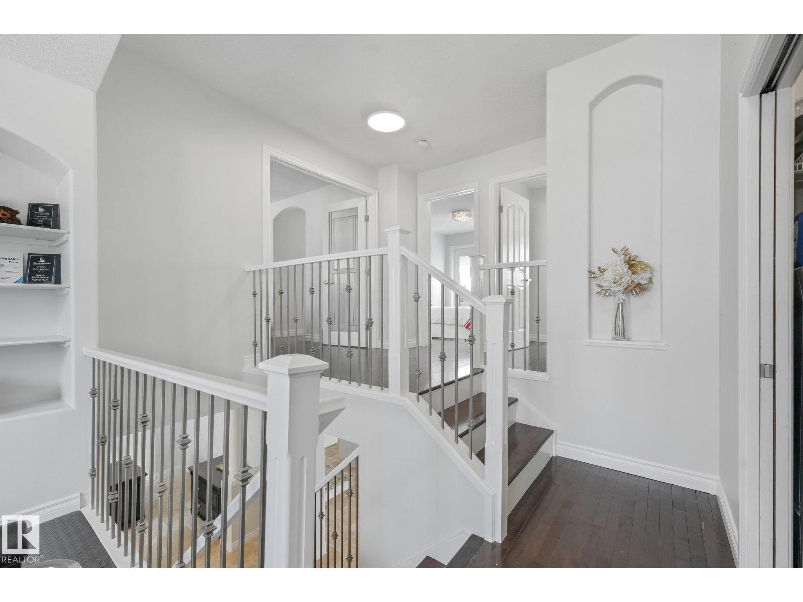 1117 Klarvatten Cove Cv NW, Edmonton, Alberta  T5Z 3N3 - Photo 20 - E4503973