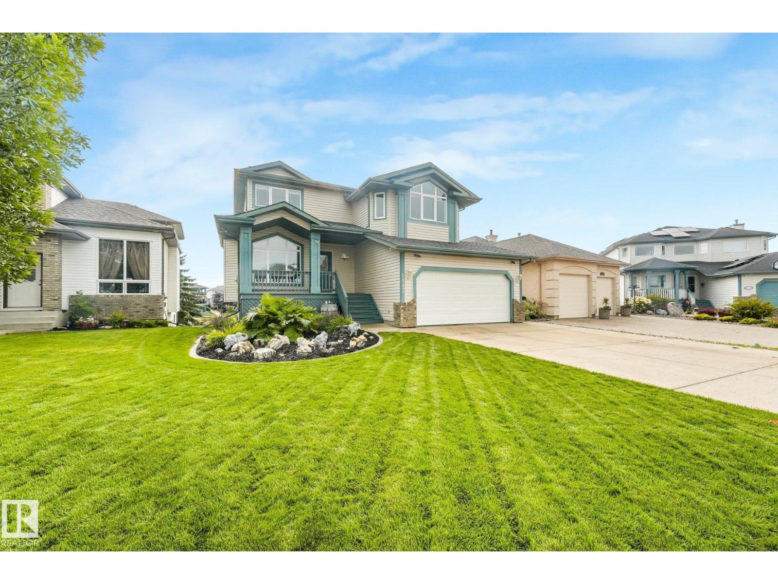 1117 Klarvatten Cove Cv NW, Edmonton, Alberta  T5Z 3N3 - Photo 3 - E4503973