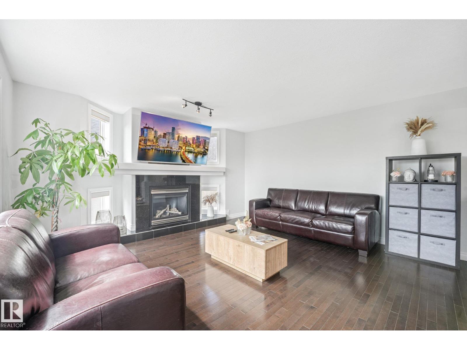 1117 Klarvatten Cove Cv NW, Edmonton, Alberta  T5Z 3N3 - Photo 18 - E4503973