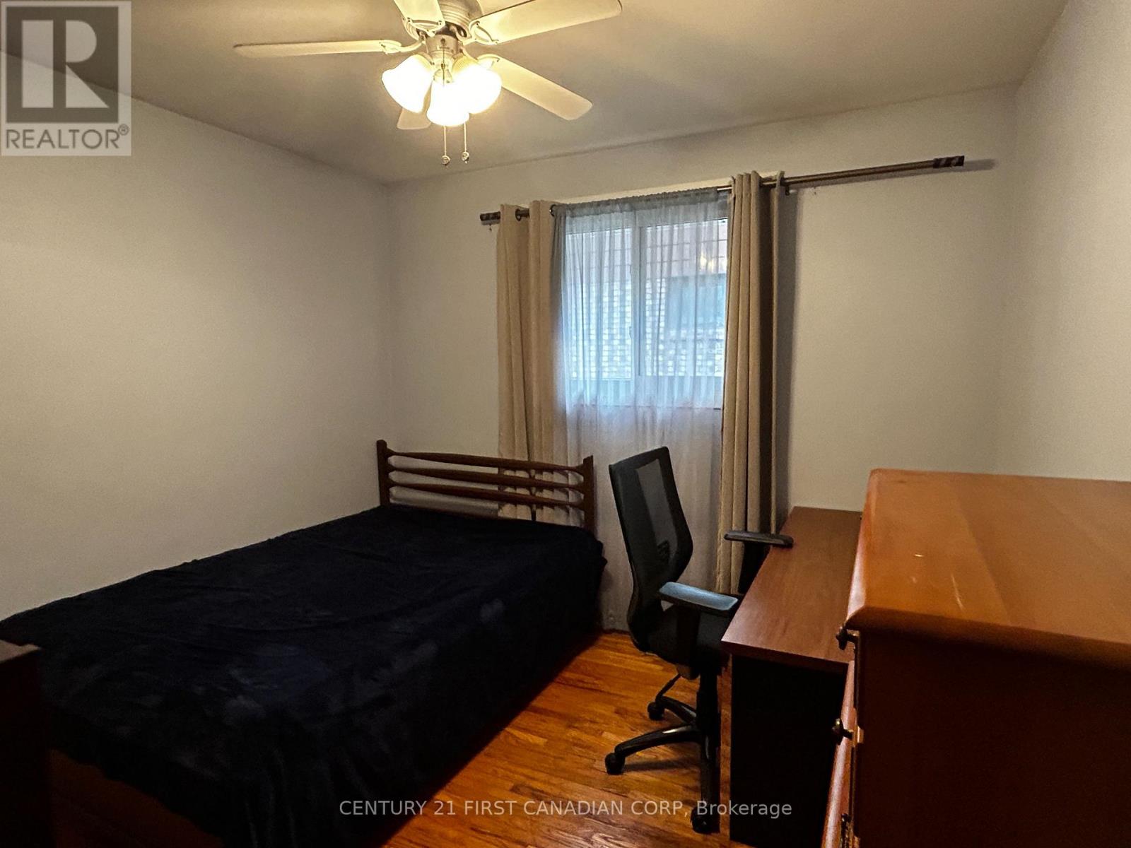Room 2 - 460 Castlegrove Boulevard, London North, Ontario  N6G 1K8 - Photo 9 - X13679686