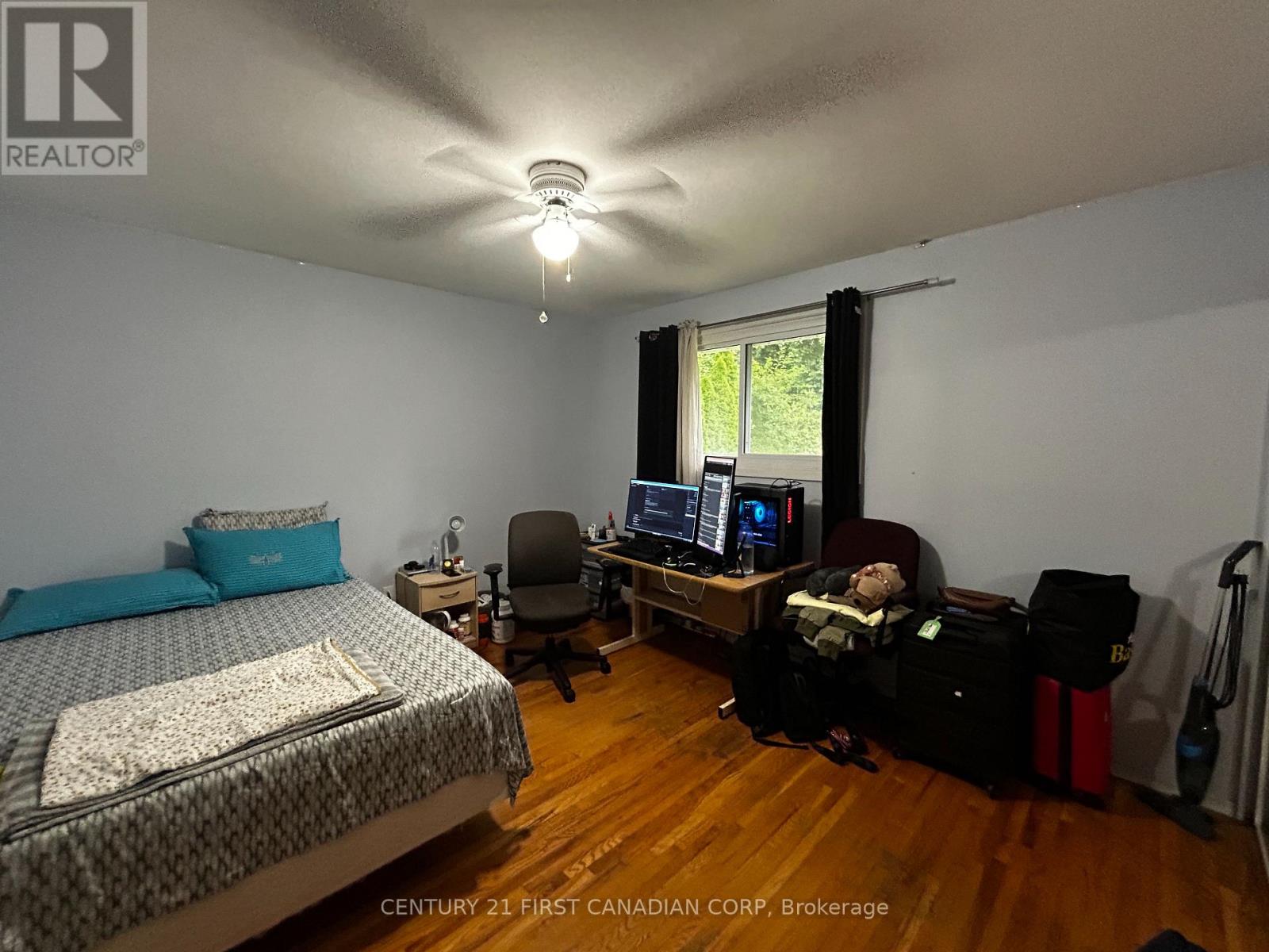 Room 4 - 460 Castlegrove Boulevard, London North, Ontario  N6G 1K8 - Photo 7 - X13679694