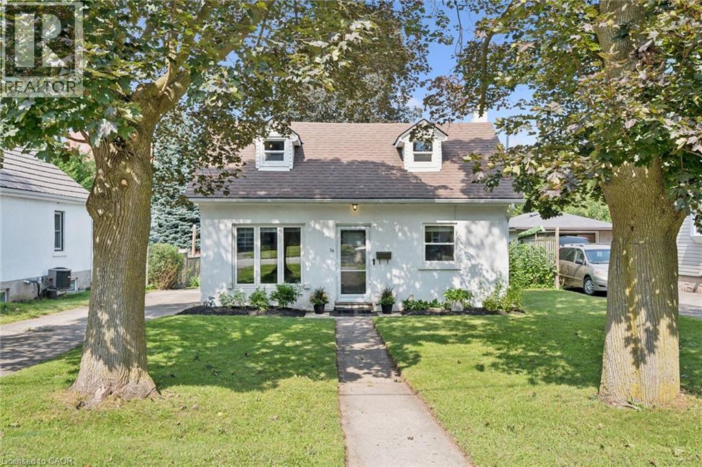 38 BELMONT Avenue E, Kitchener, Ontario