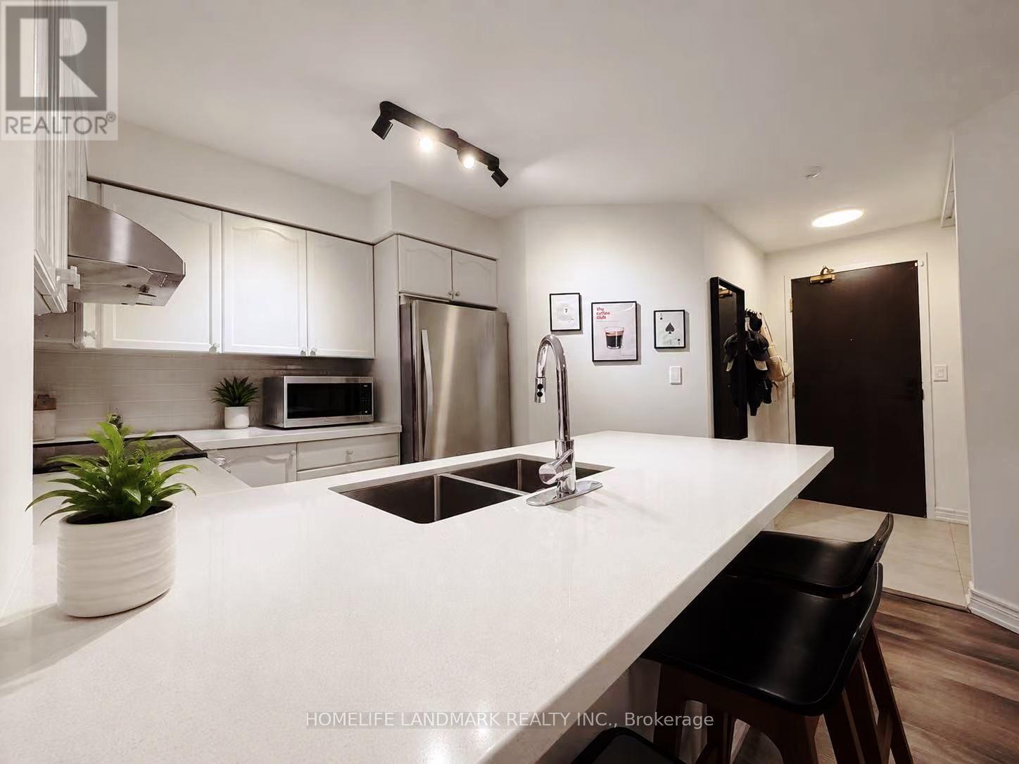 711 - 23 Hollywood Avenue, Toronto, Ontario M2N 7L8 - Photo 6 - C13660174
