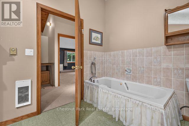 1039 South Waseosa Lake Road, Huntsville, Ontario P1H 2N5 - Photo 18 - X13679692