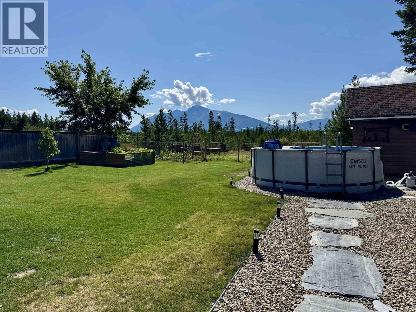 1265 9th Avenue, Valemount, British Columbia  V0E 2Z0 - Photo 32 - R3155541