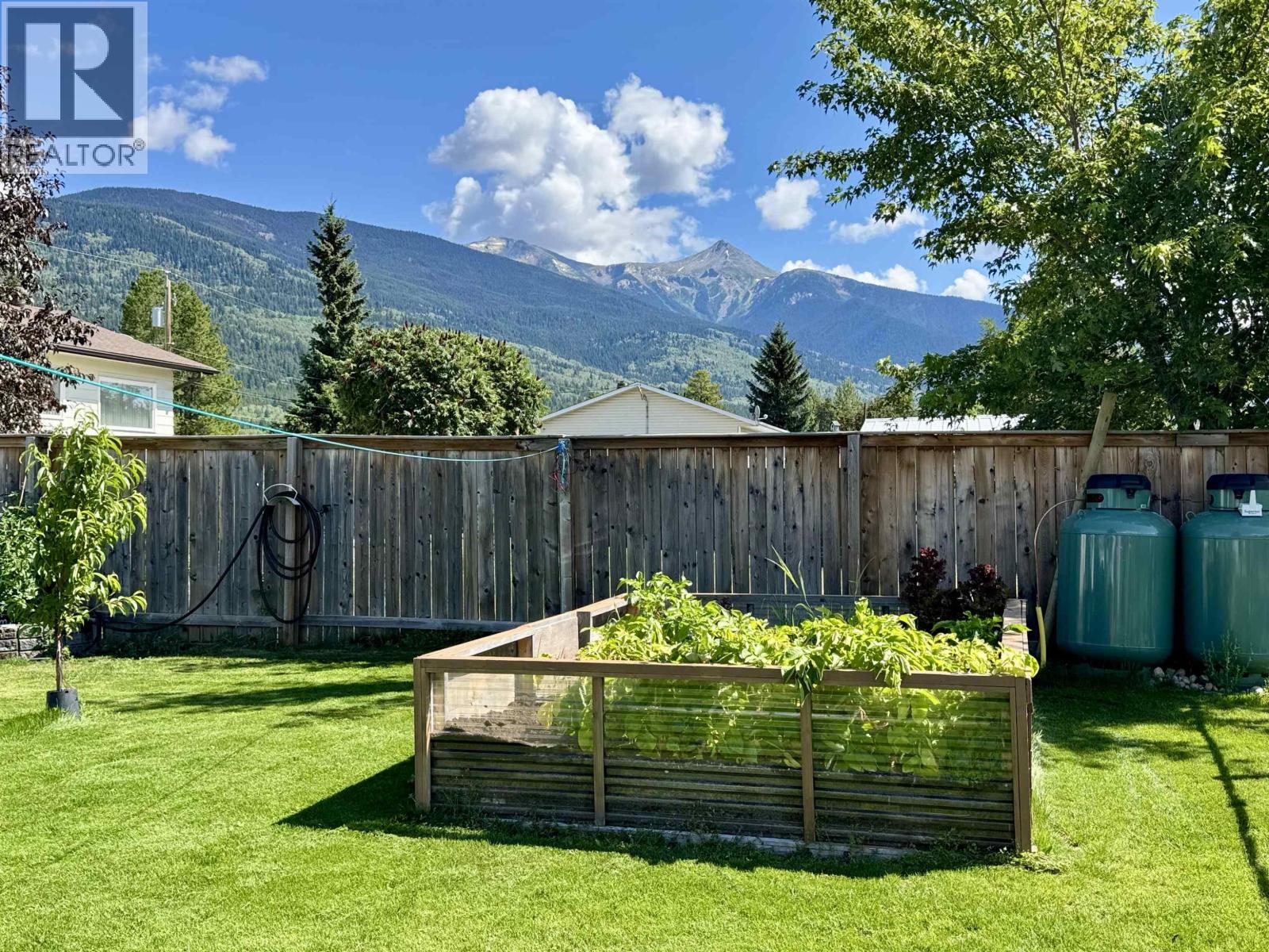 1265 9th Avenue, Valemount, British Columbia  V0E 2Z0 - Photo 35 - R3155541