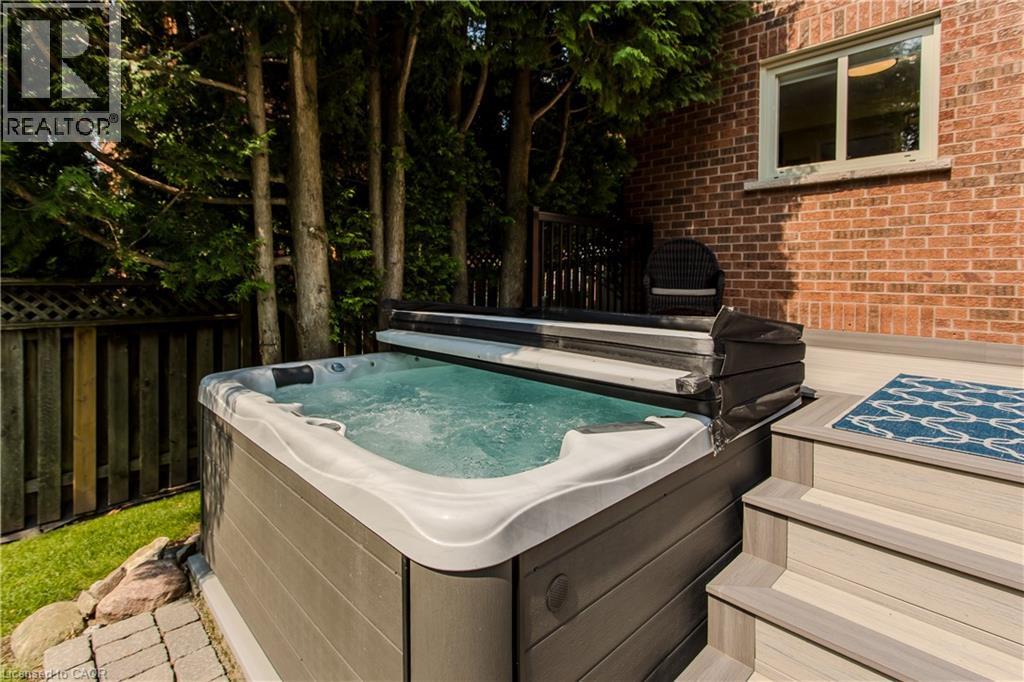 1238 Sable Drive, Burlington, Ontario  L7S 2J6 - Photo 6 - 40855152