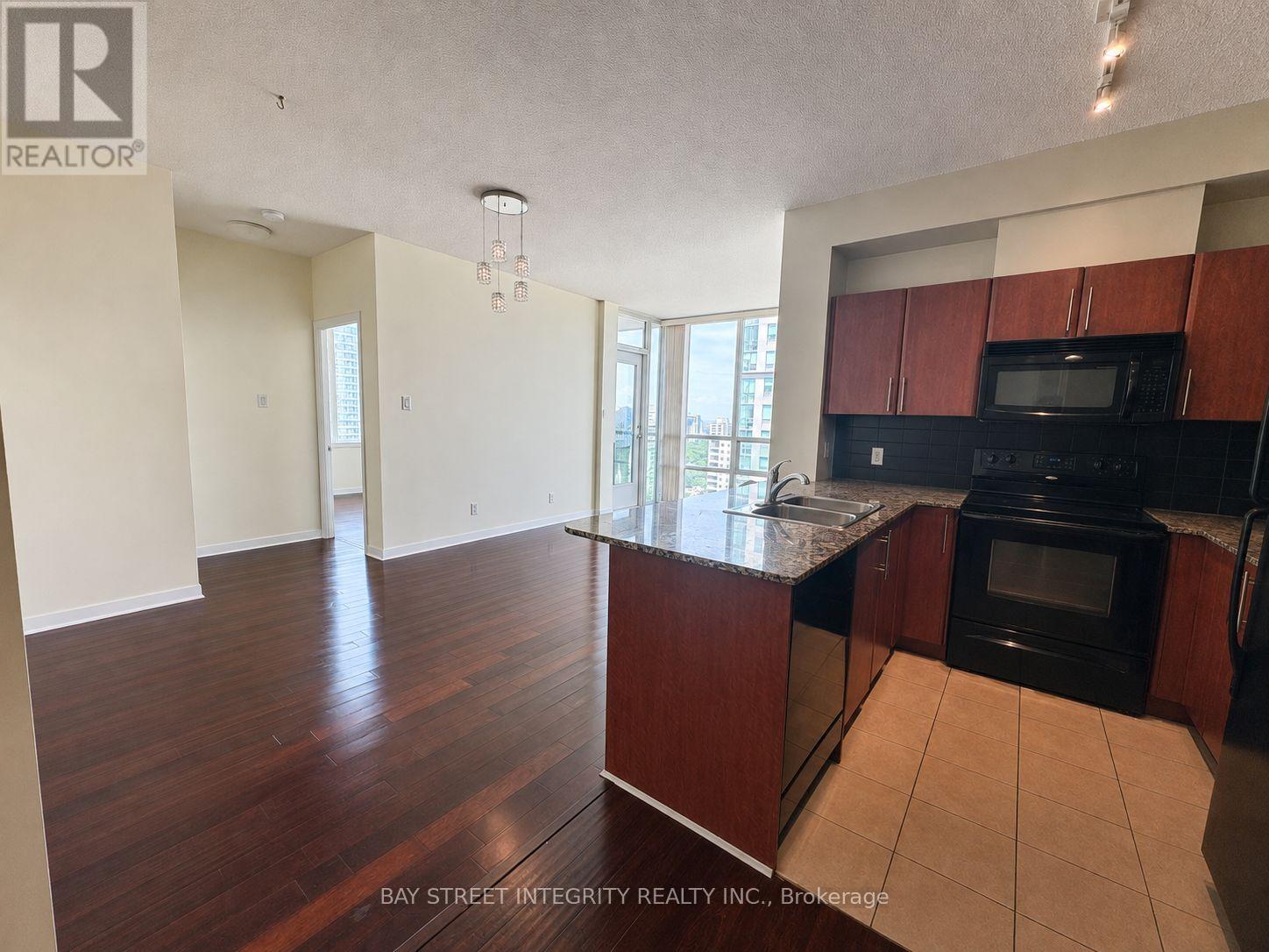 2202 - 3515 Kariya Drive, Mississauga, Ontario  L5B 0C1 - Photo 4 - W13679698