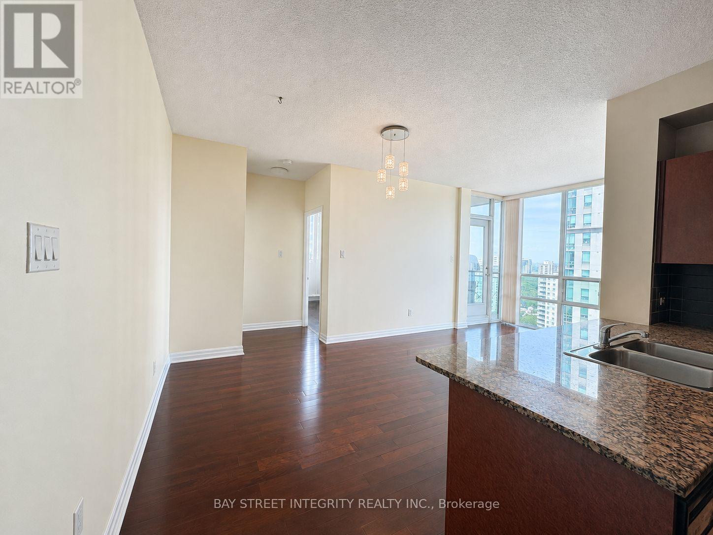2202 - 3515 Kariya Drive, Mississauga, Ontario  L5B 0C1 - Photo 6 - W13679698