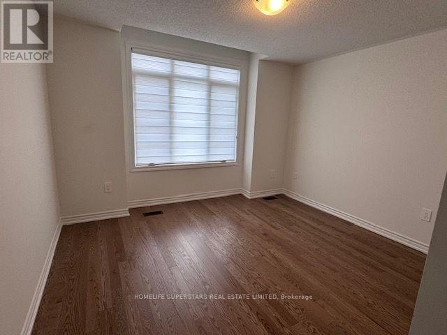 319 Bergamot Avenue, Milton, Ontario  L9E 2G1 - Photo 14 - W13679714