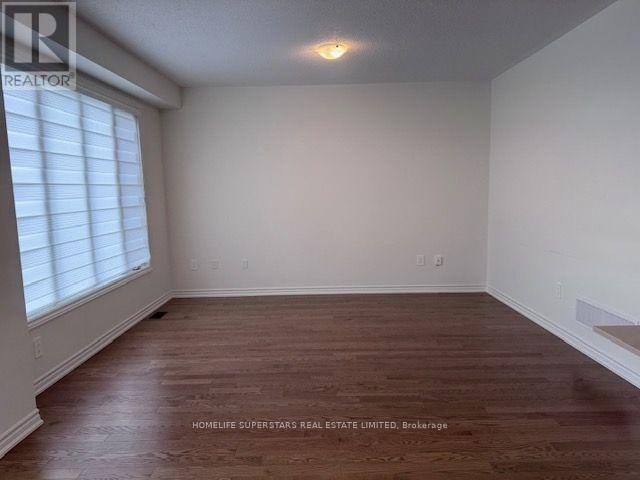 319 Bergamot Avenue, Milton, Ontario  L9E 2G1 - Photo 2 - W13679714