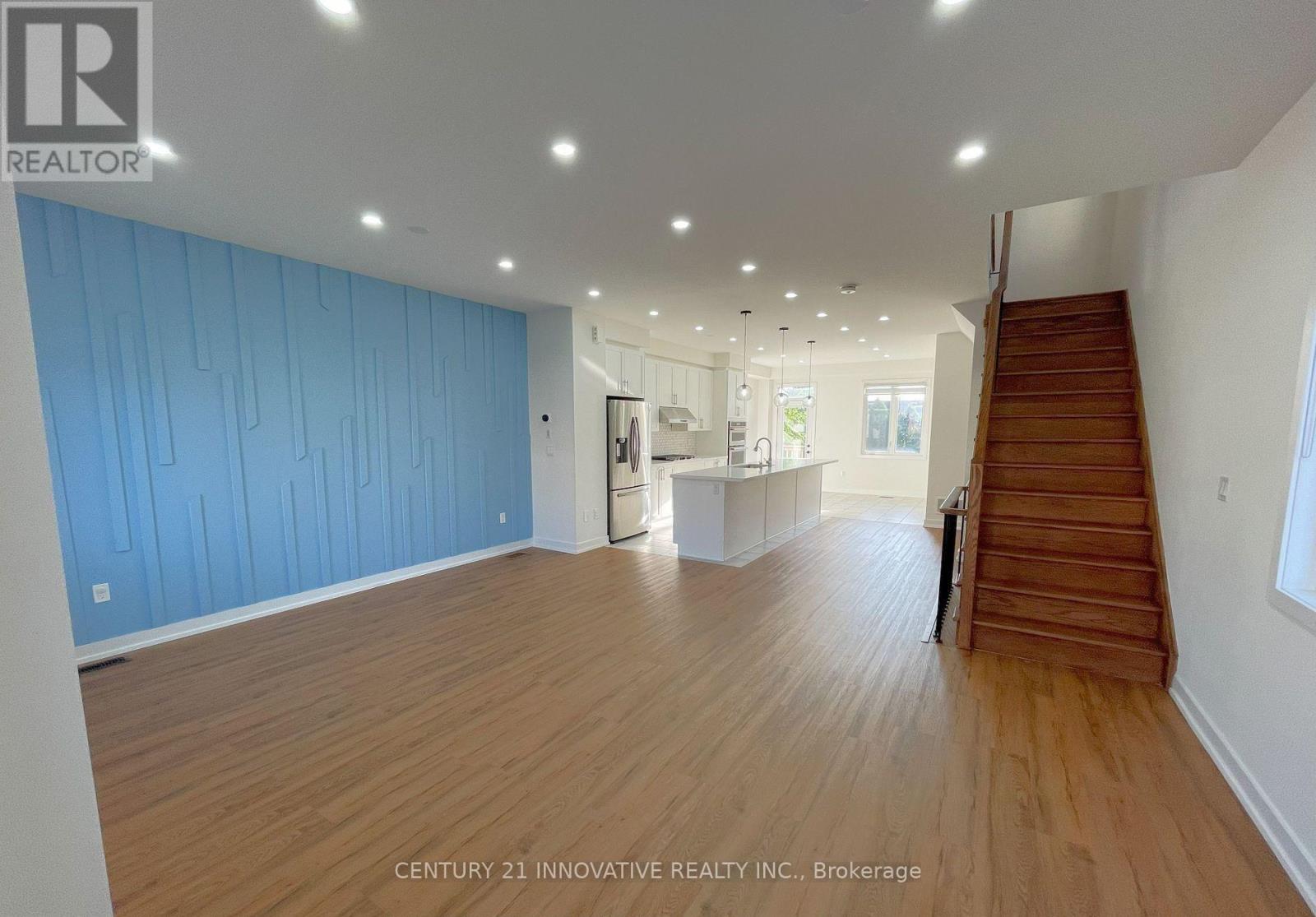 912 Kicking Horse Path, Oshawa, Ontario  L1J 0B4 - Photo 12 - E13679540