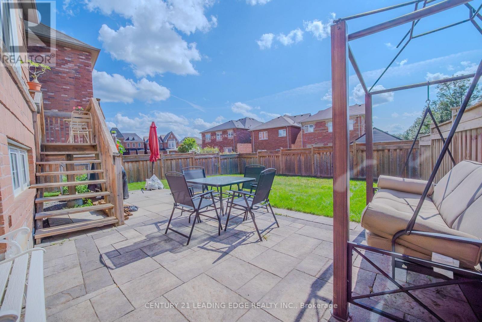 14 Clarinet Lane, Whitchurch-Stouffville, Ontario  L4A 4N1 - Photo 8 - N13678396