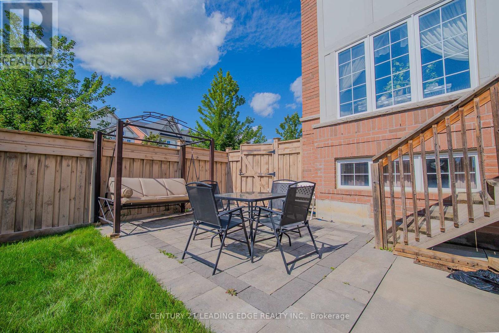 14 Clarinet Lane, Whitchurch-Stouffville, Ontario  L4A 4N1 - Photo 5 - N13678396
