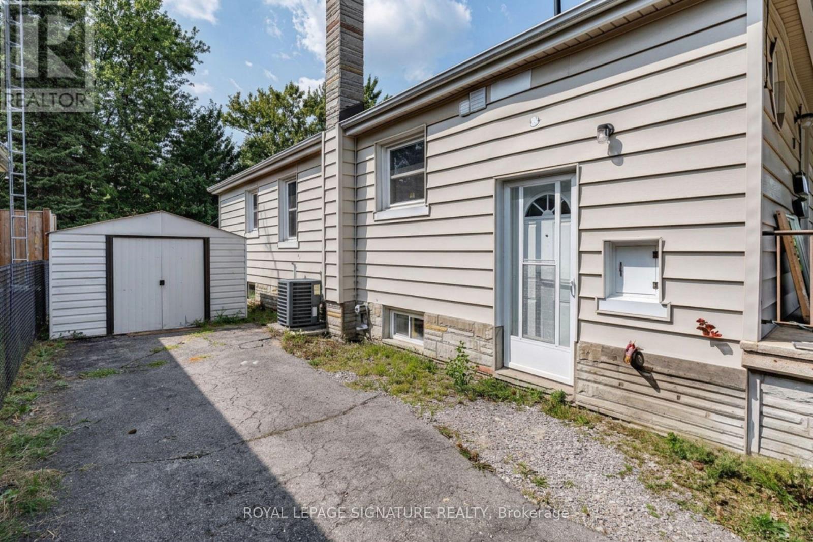 Bsmt - 17 Prestwick Avenue, St. Catharines, Ontario  L2P 2E5 - Photo 2 - X13679690