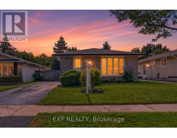 51 APPALACHIAN CRESCENT, Kitchener, Ontario