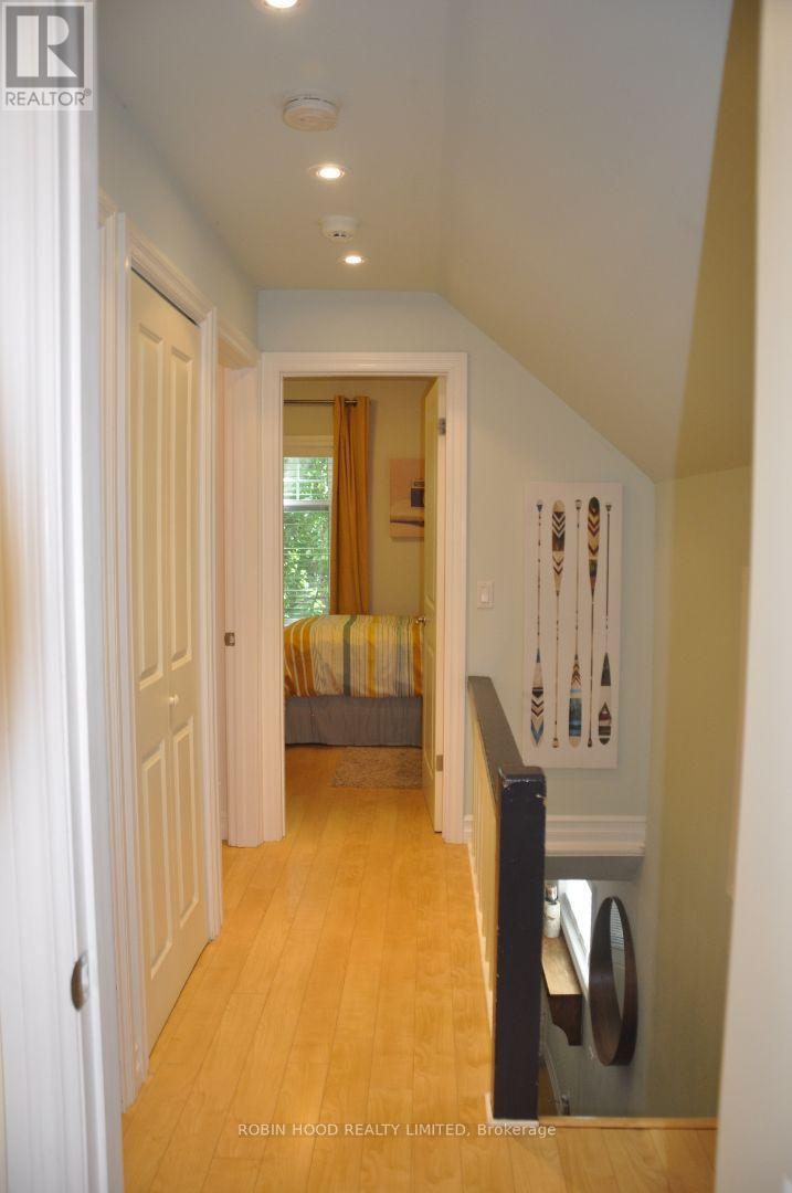 Main House - 178 Bellefair Avenue, Toronto, Ontario  M4L 3T9 - Photo 21 - X13679758