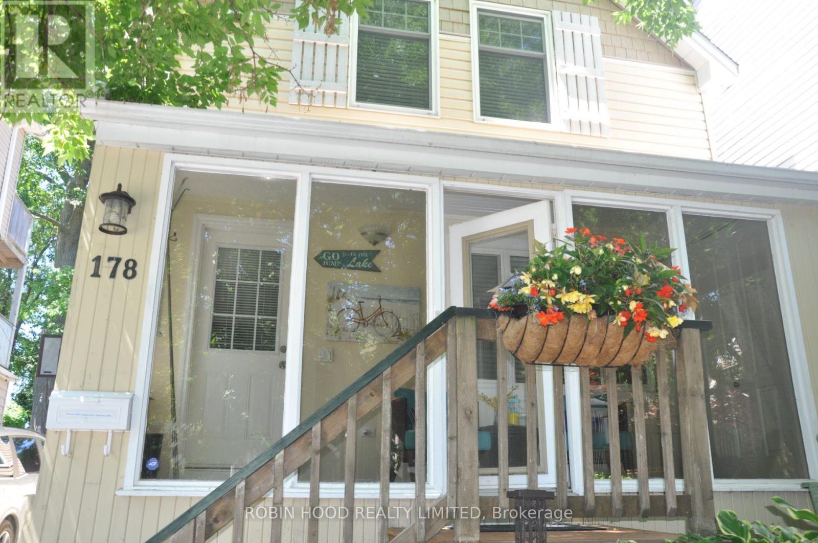 Main House - 178 Bellefair Avenue, Toronto, Ontario  M4L 3T9 - Photo 39 - X13679758