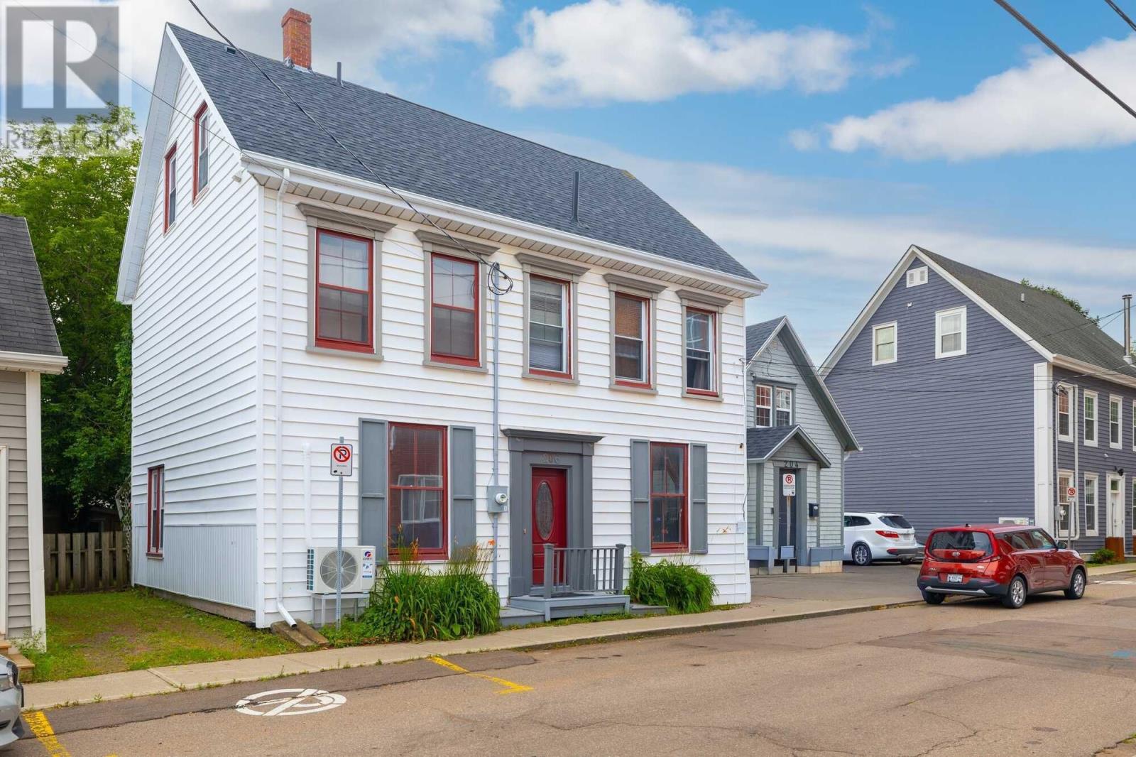 206 Sydney Street, Charlottetown, Prince Edward Island  C1A 1G8 - Photo 1 - 202620701