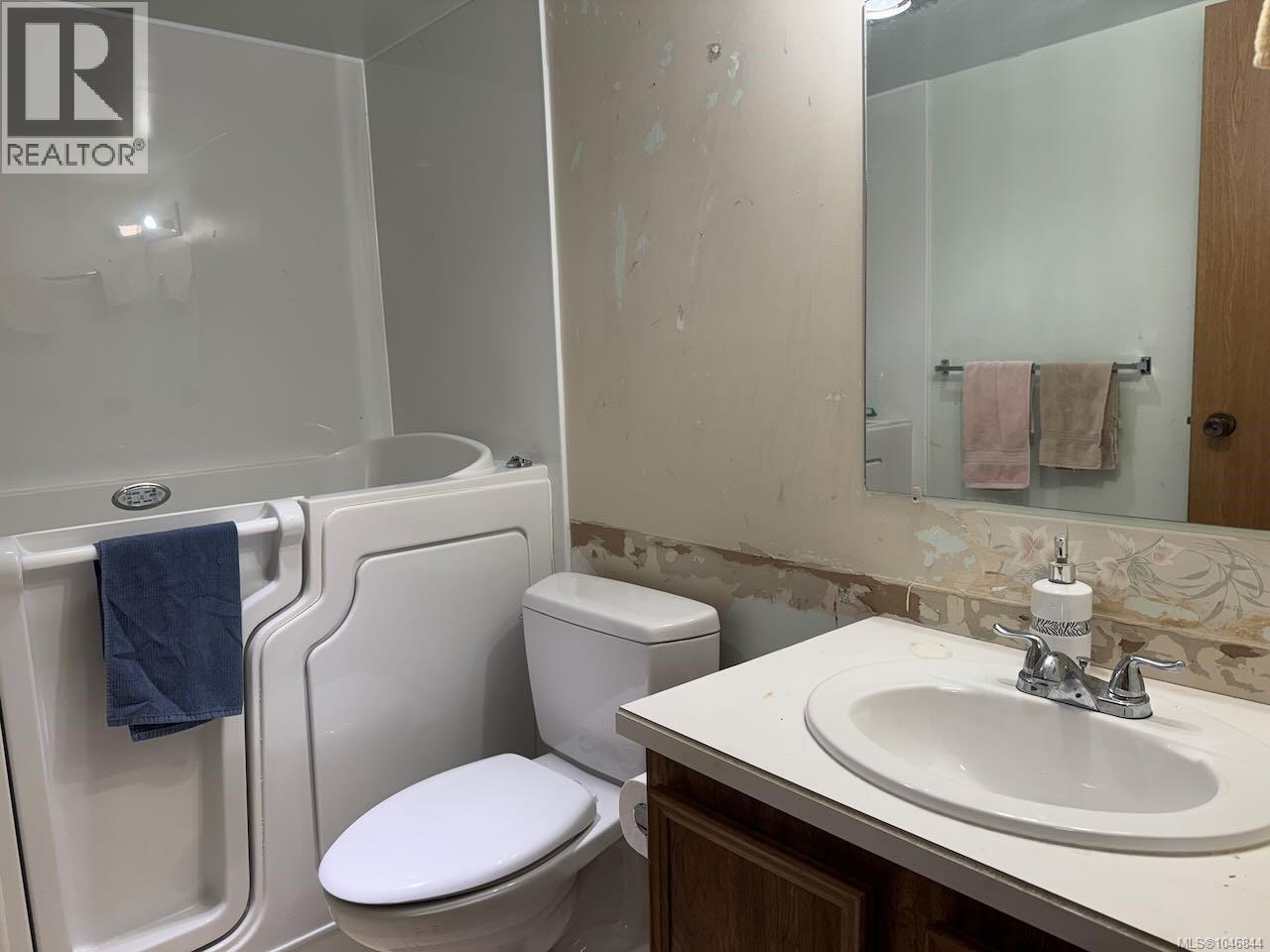407 4728 Uplands Dr, Nanaimo, British Columbia  V9T 4S9 - Photo 3 - 1046844