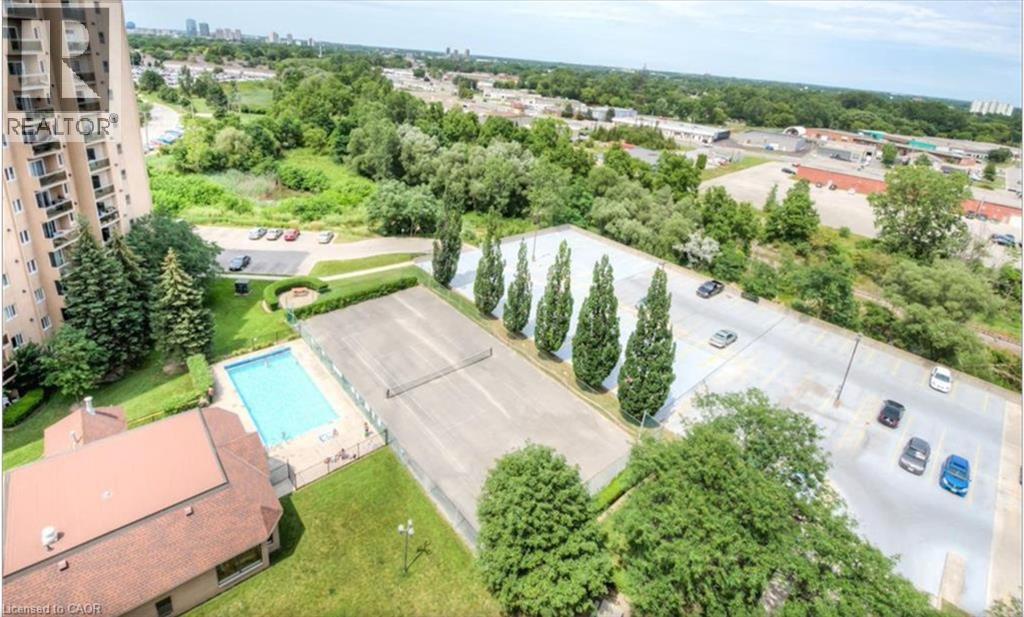 858 Commissioners Road E Unit# 806, London, Ontario  N6C 5Y5 - Photo 3 - 40854011