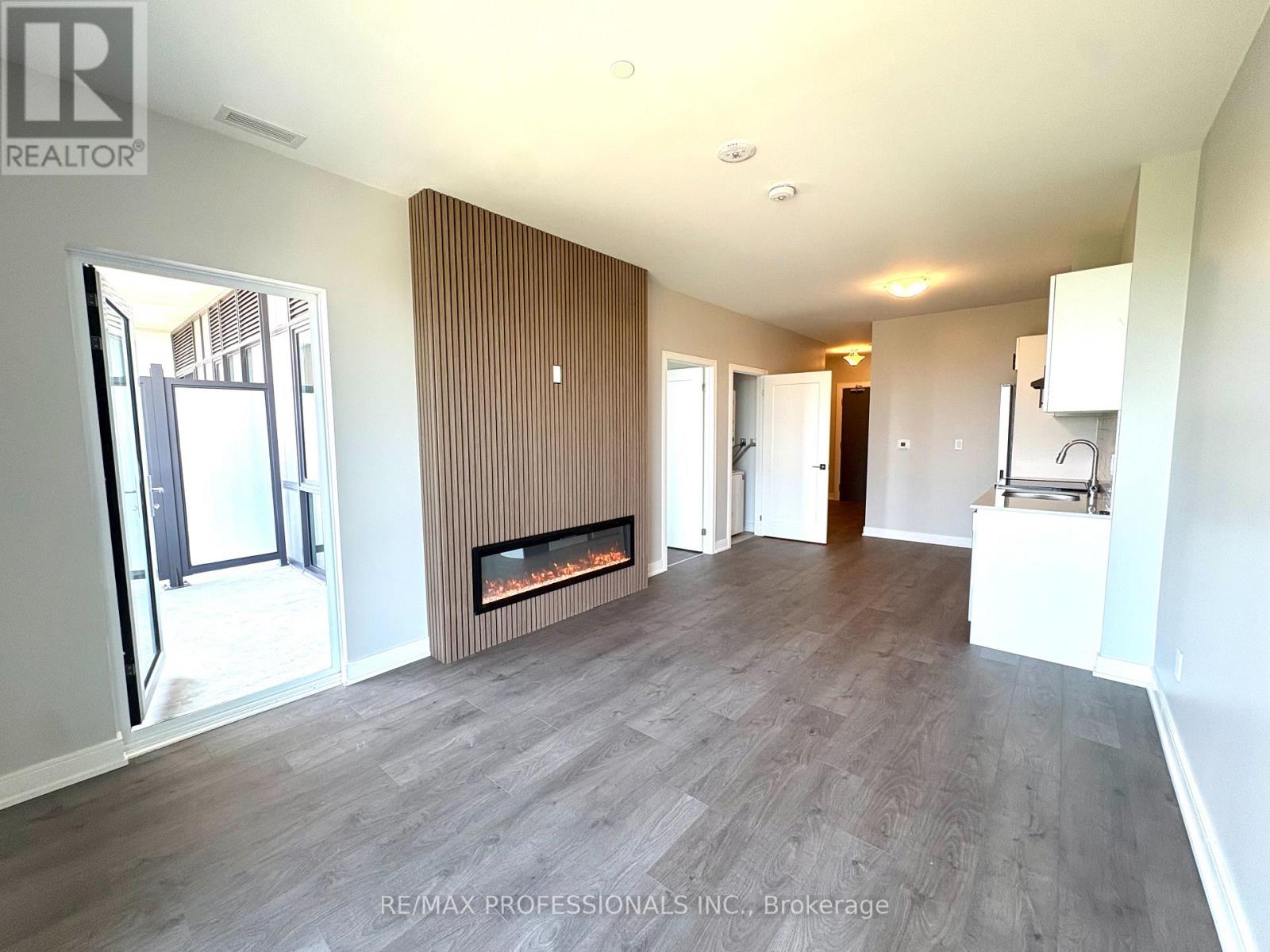 B1402 - 705 Davis Drive, Newmarket, Ontario  L3Y 2R2 - Photo 17 - N13679490