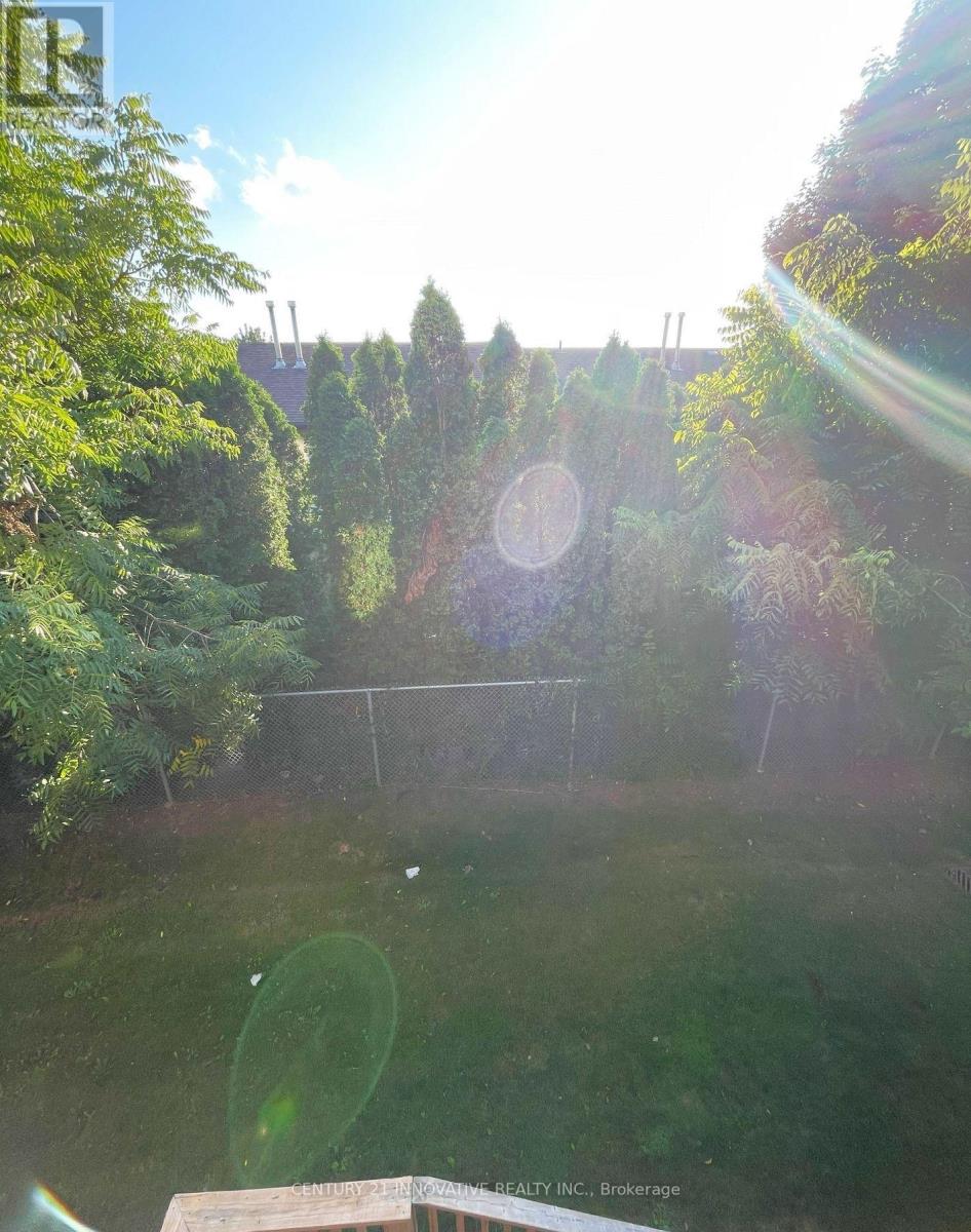 912 Kicking Horse Path, Oshawa, Ontario  L1J 0B4 - Photo 23 - E13679540