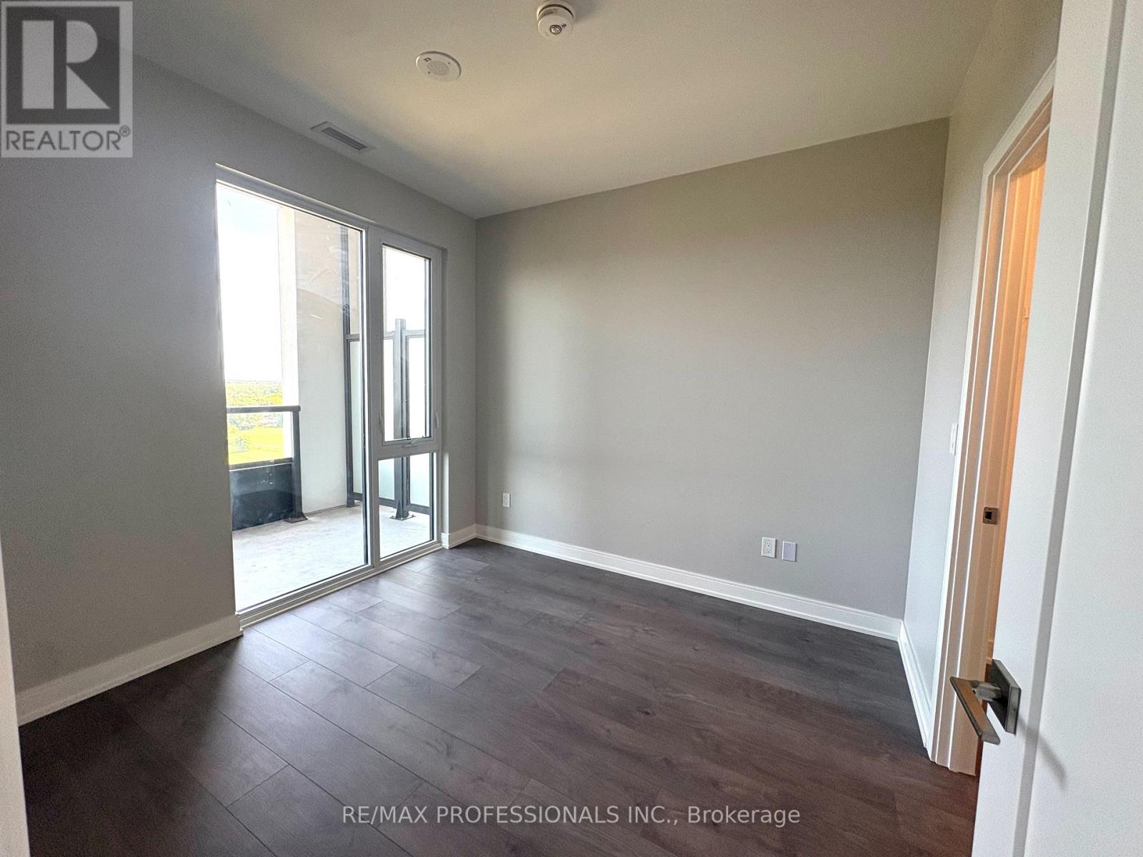 B1402 - 705 Davis Drive, Newmarket, Ontario  L3Y 2R2 - Photo 18 - N13679490