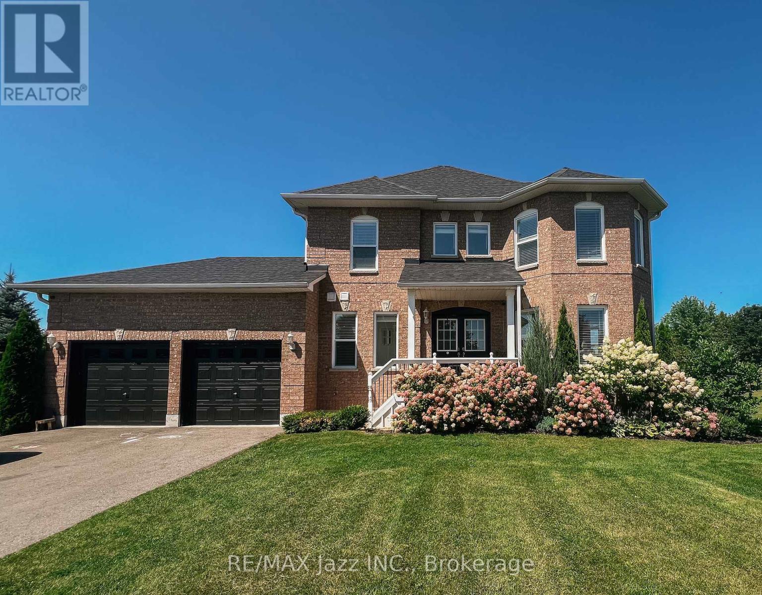 29 SONGBIRD CRESCENT, Kawartha Lakes, Ontario