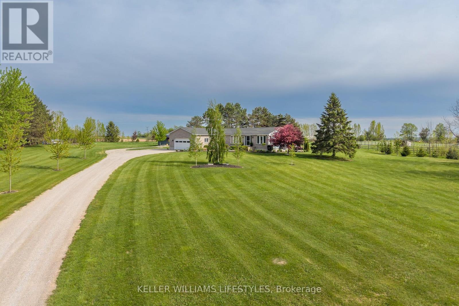 79904 Pondsview Road, Central Huron, Ontario  N7A 3X8 - Photo 3 - X13679770
